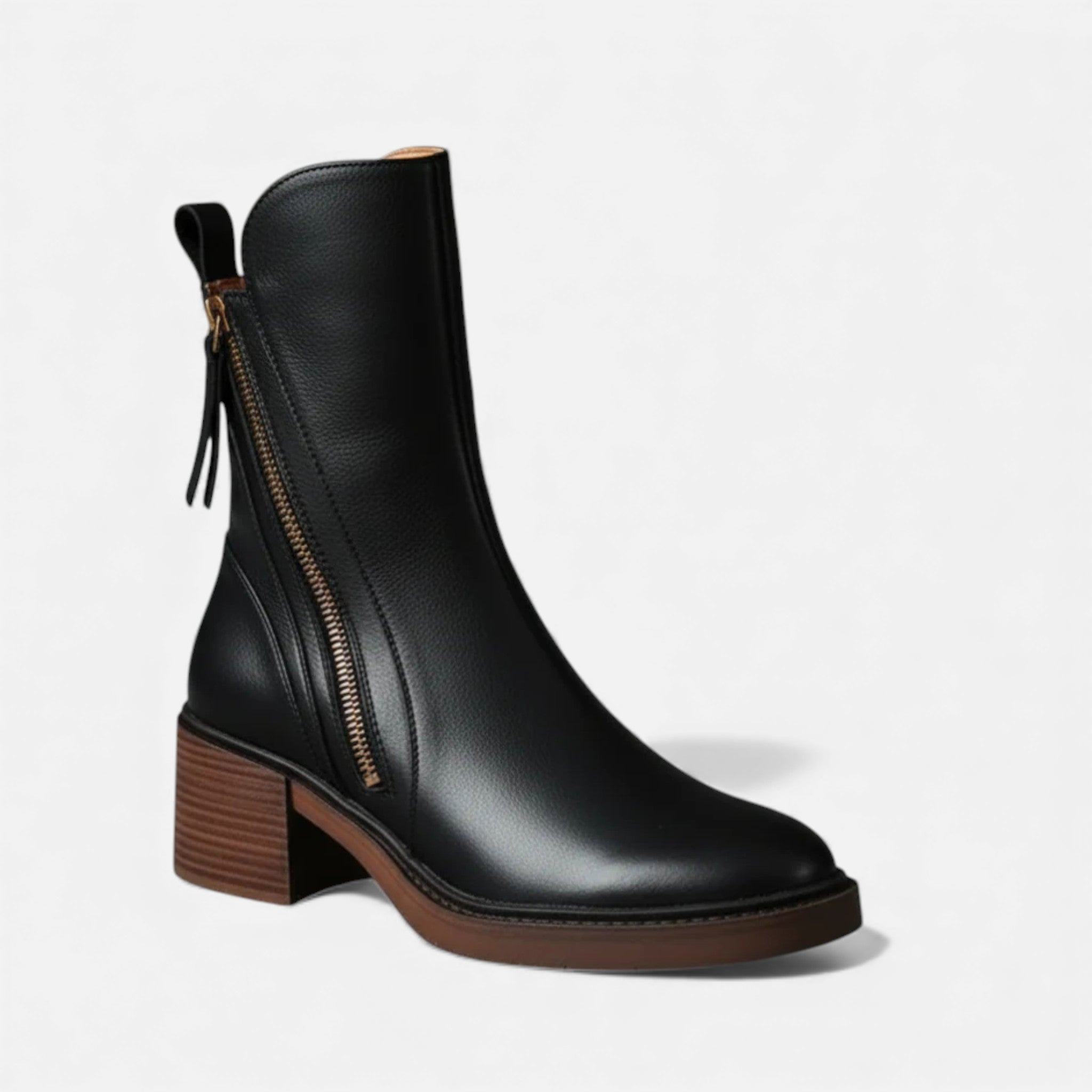 OldMoneyLook | Women’s Heritage Leather Heel Boot