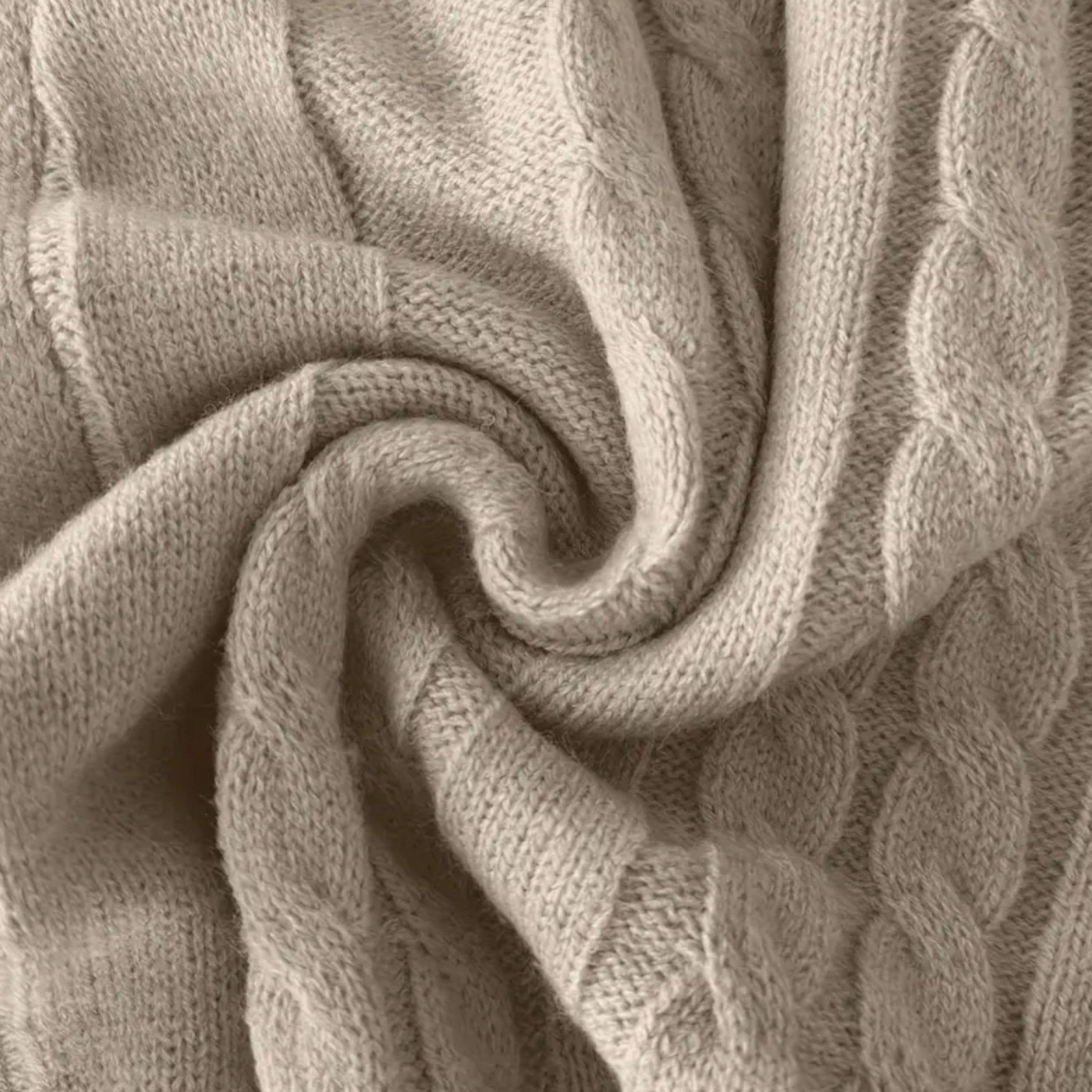 Men’s Cable-Knit Cardigan – Autumn Heritage Style