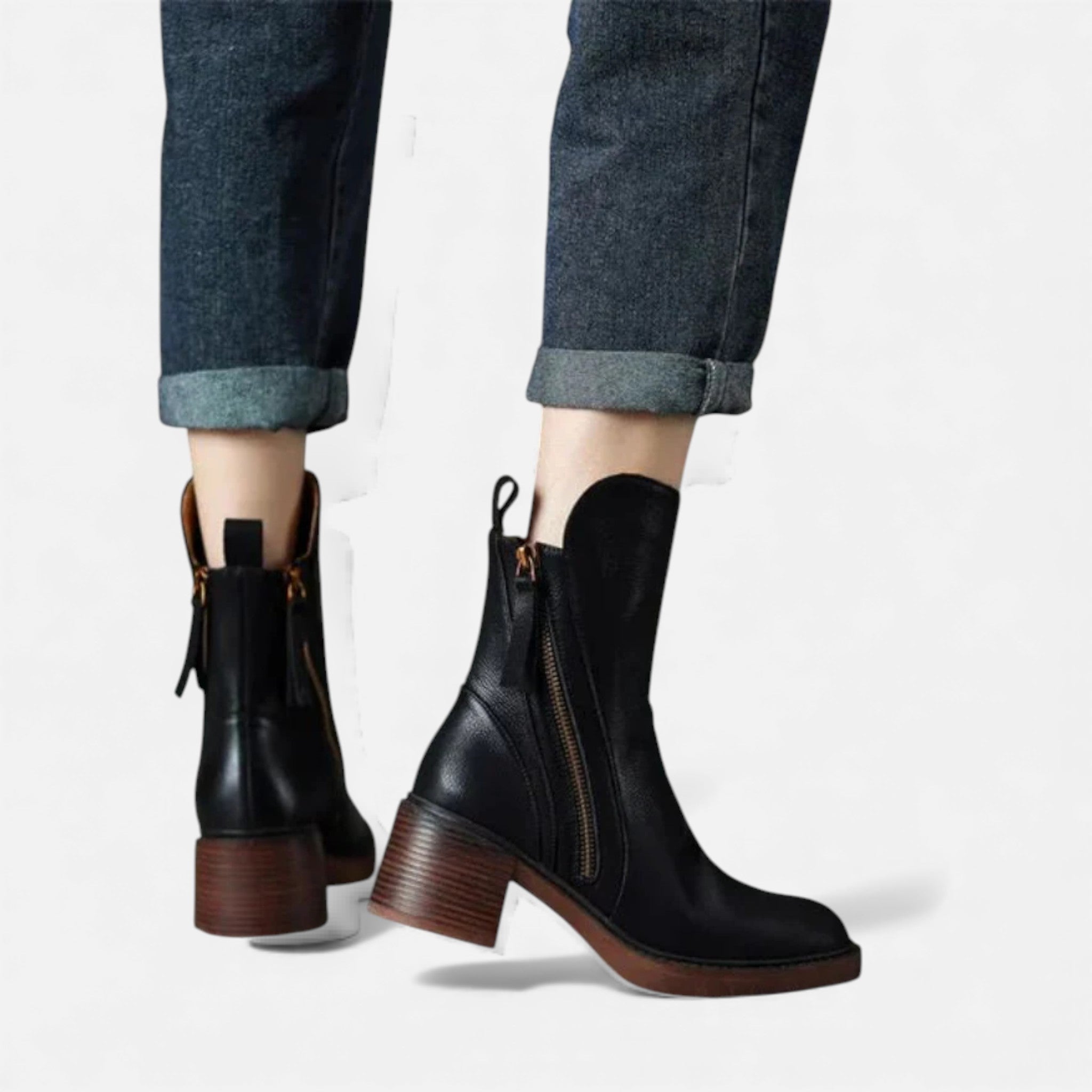 OldMoneyLook | Women’s Heritage Leather Heel Boot