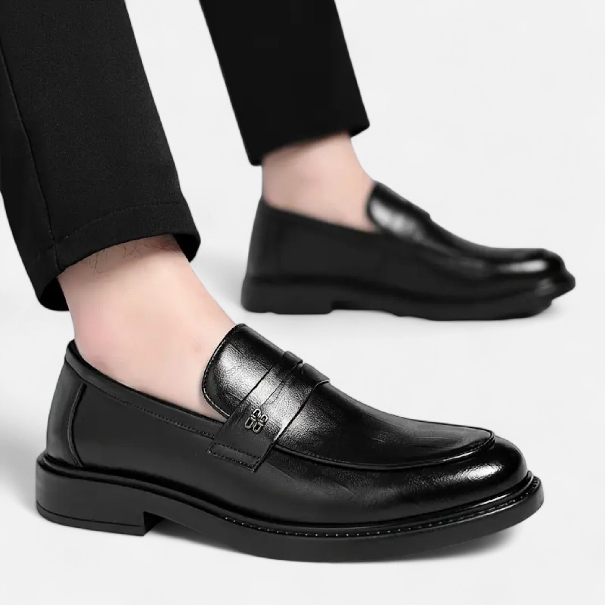 OldMoneyLook | Men’s Leather Buckle Loafers