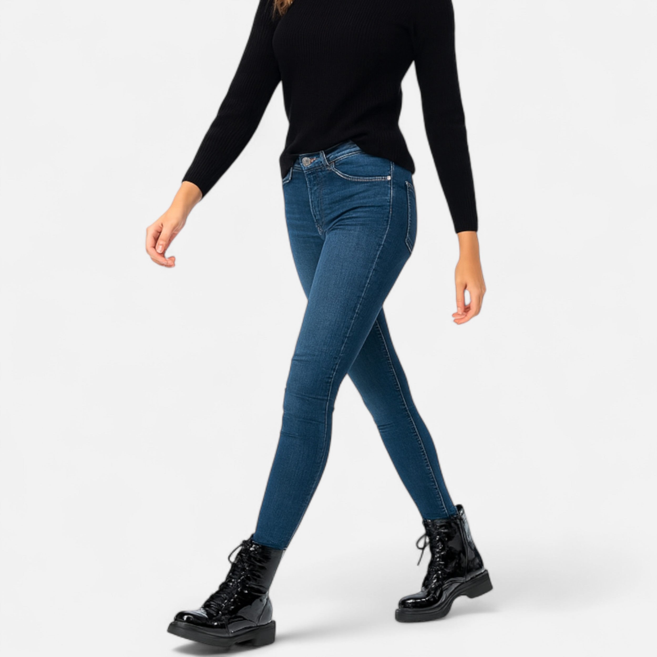 Women’s Mid Heel Croc-Pattern Ankle Boots