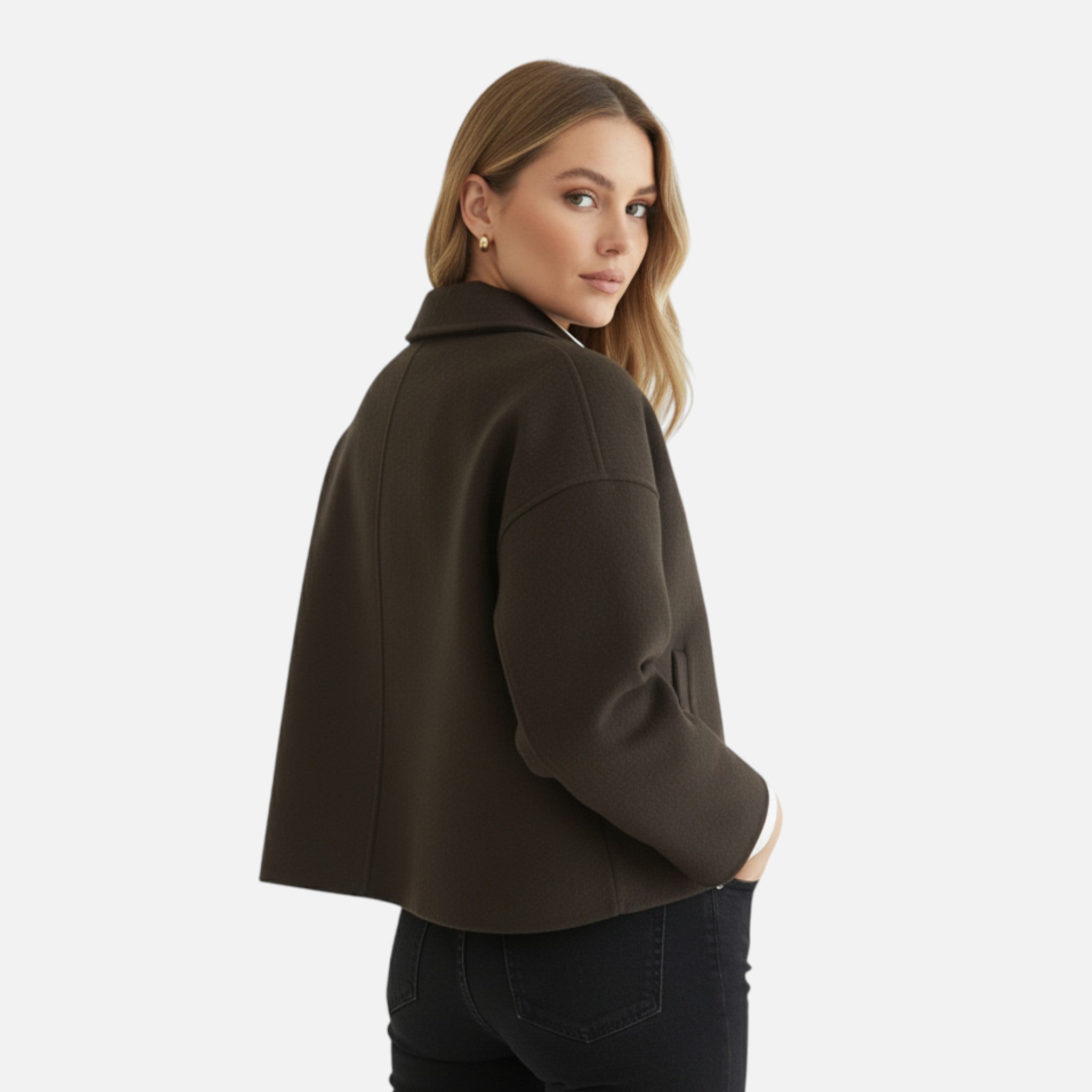 OldMoneyLook | Women’s Elegant Short Tailored Jacket