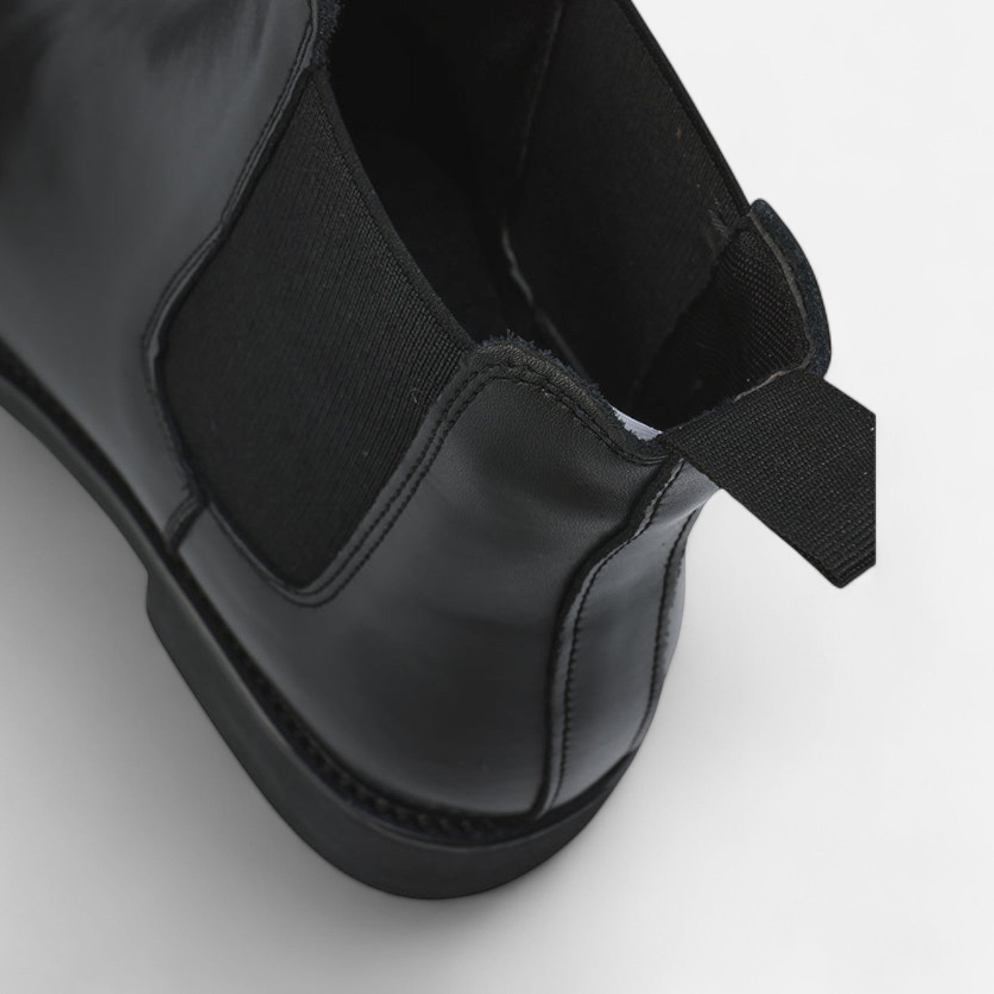 OldMoneyLook | Men’s Classic Chelsea Boots
