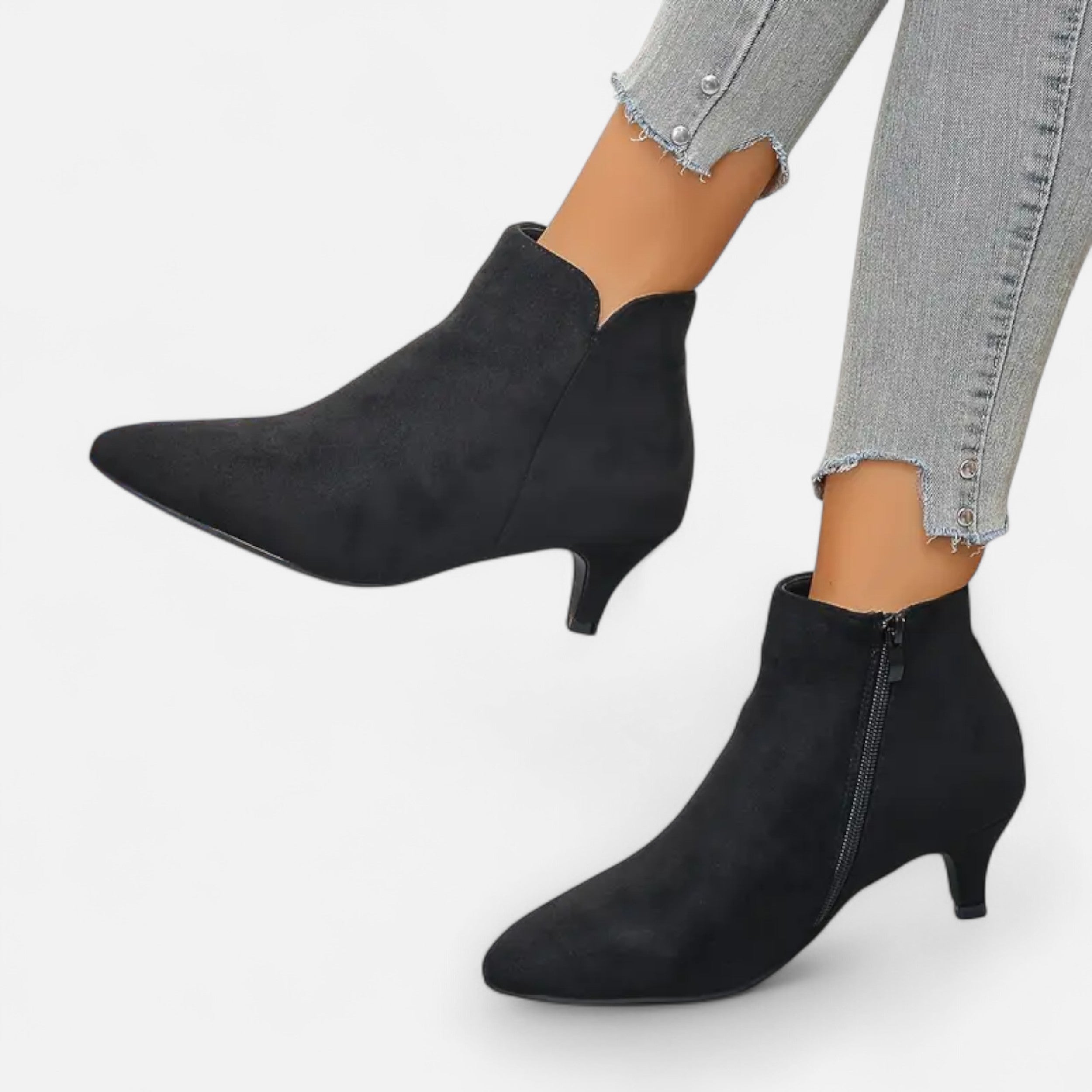 Women’s Kitten Heel Pointed Ankle Boots